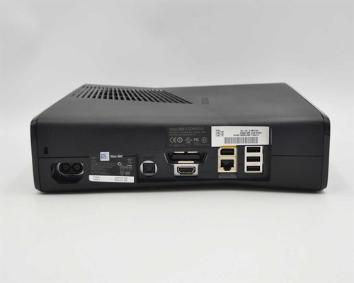 XBOX 360 Slim Konsol - Sort 4GB - SNR 533503213805 (B Grade) (Genbrug)